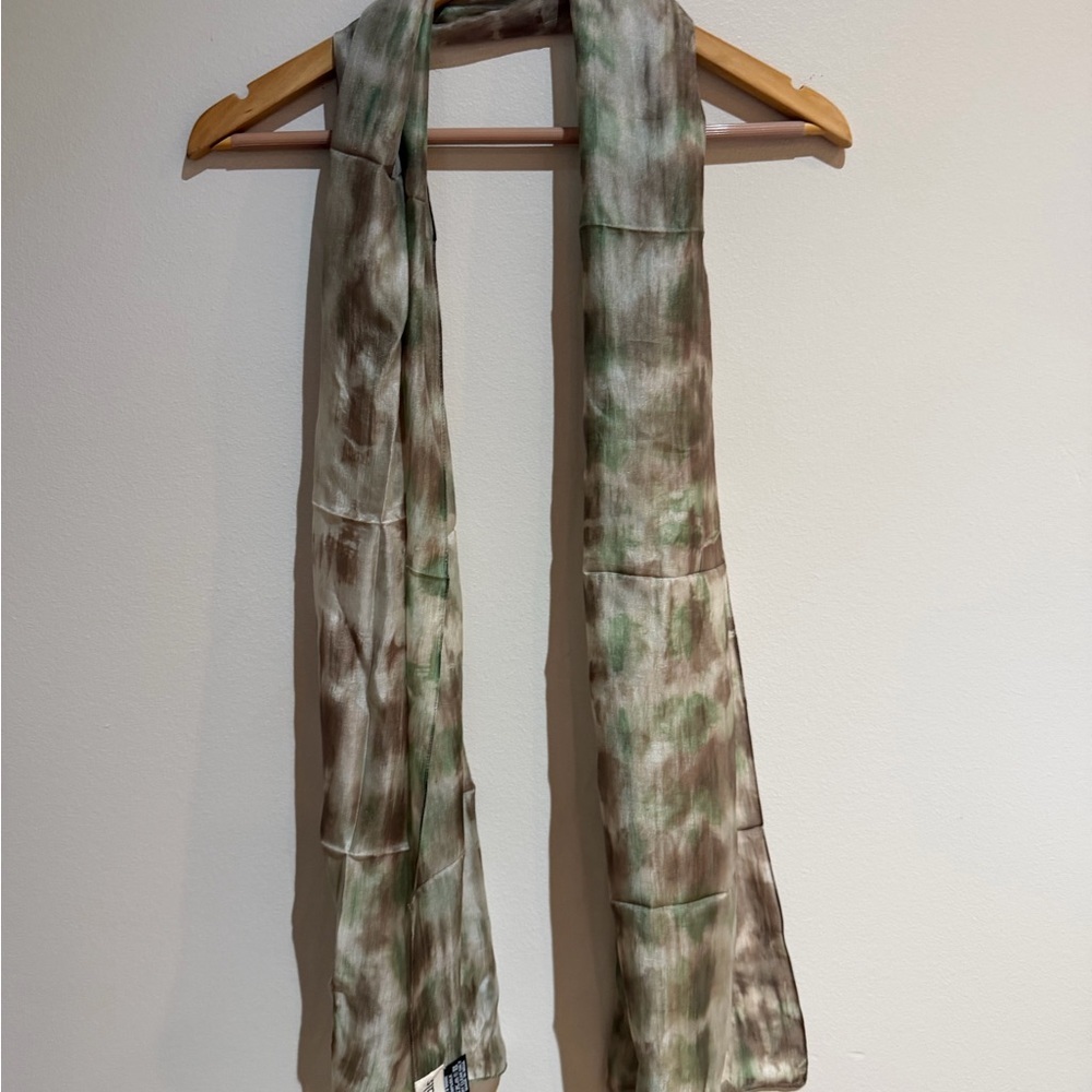 NWT Signal 100% Silk‎ Scarf by with green and brown 72x 18 inches